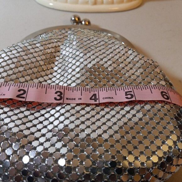 Y & S Mesh Silver Coin Purse Design Clutch bag Cottagecore Granny Chic Wedding - Picture 7 of 7